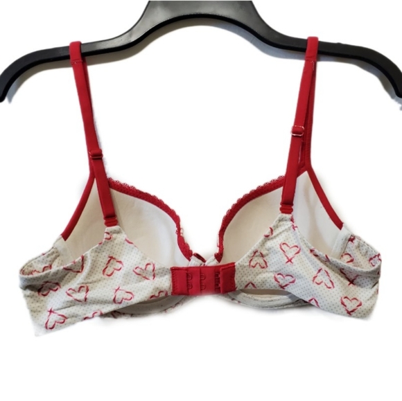 Victoria's Secret Heart Bra Size 34 B - Picture 4 of 6